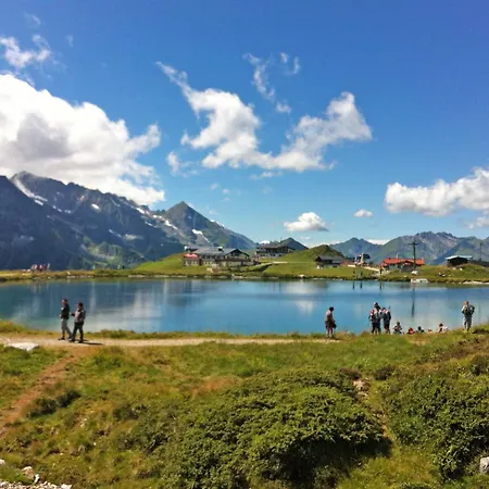 Rosa-8 By Interhome مايرهوفن